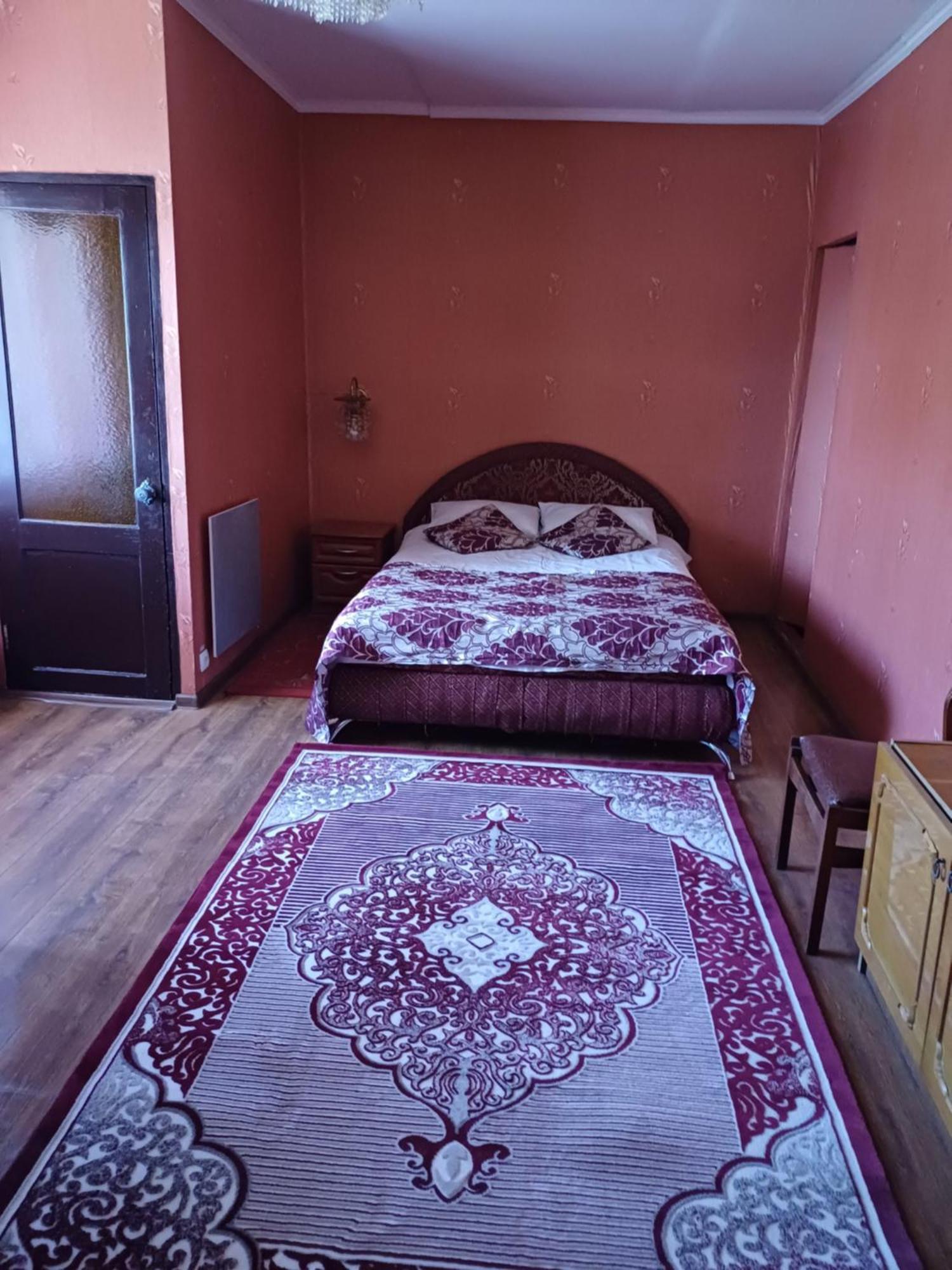 Hotel Gostynnyi Dvir Sharhorod Εξωτερικό φωτογραφία